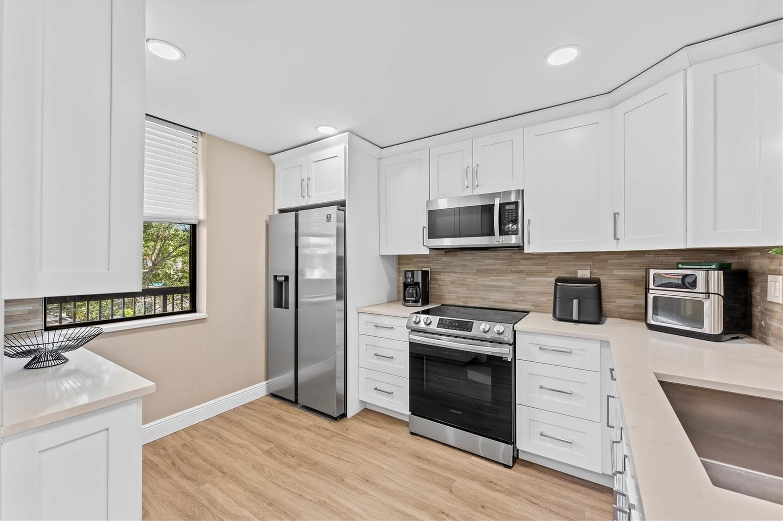 4132 S Carambola Circle F206 — photo 5