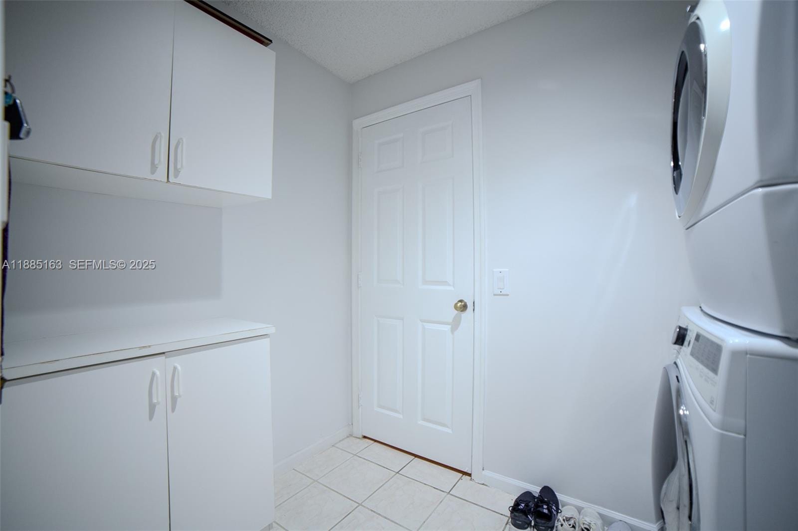 667 Carrington Lane, Weston, FL 33326 photo 19
