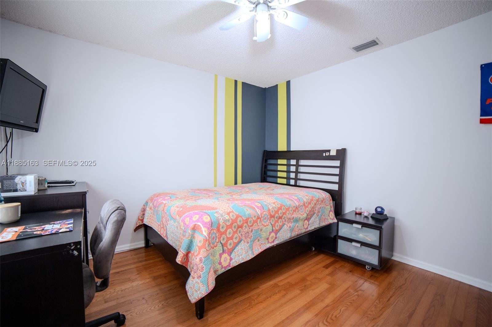 667 Carrington Lane — photo 8