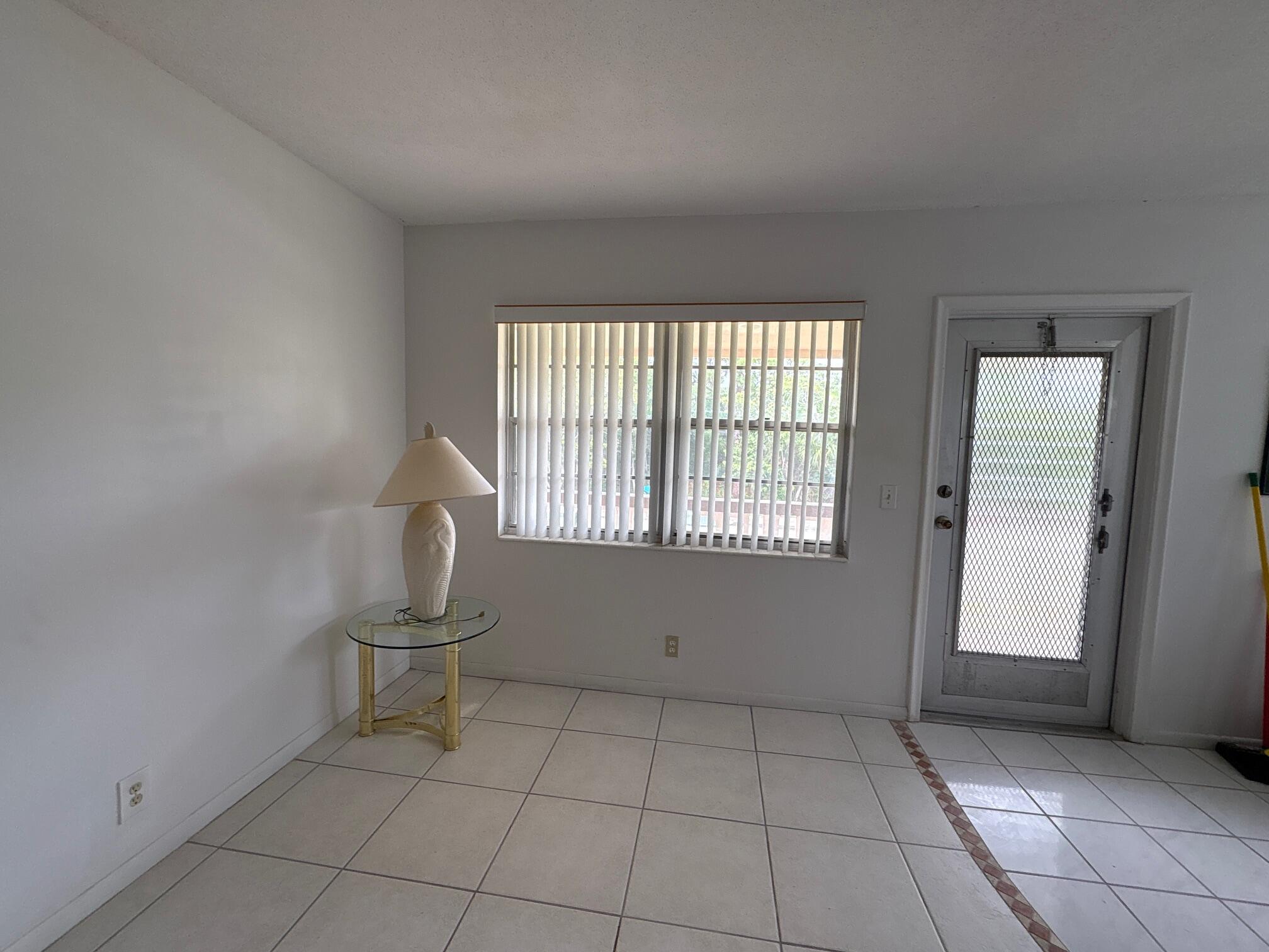 144 Norwich F, West Palm Beach, FL 33417, West Palm Beach