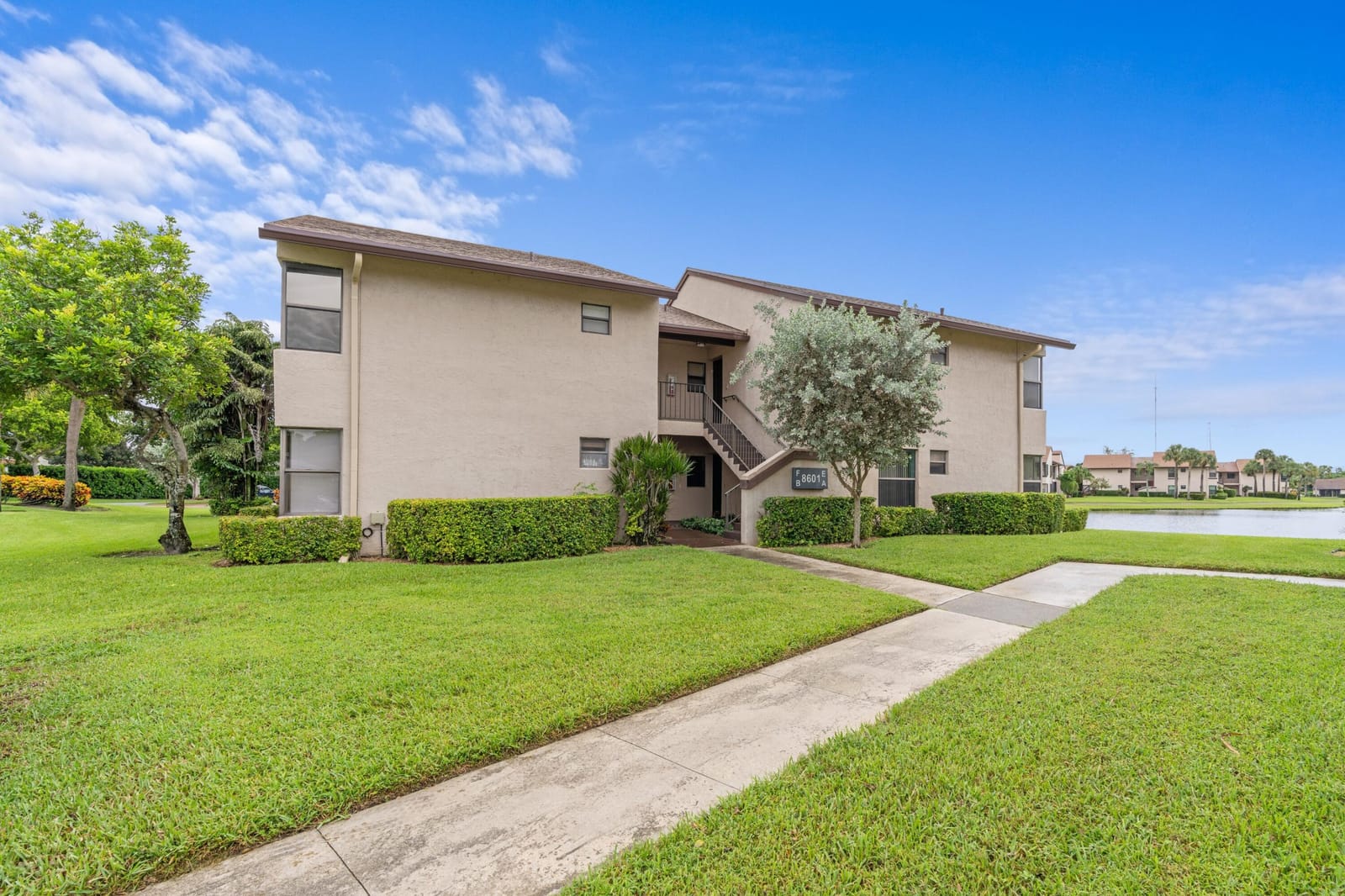 8601 Boca Glades Boulevard W F, Boca Raton, FL 33434 photo 2