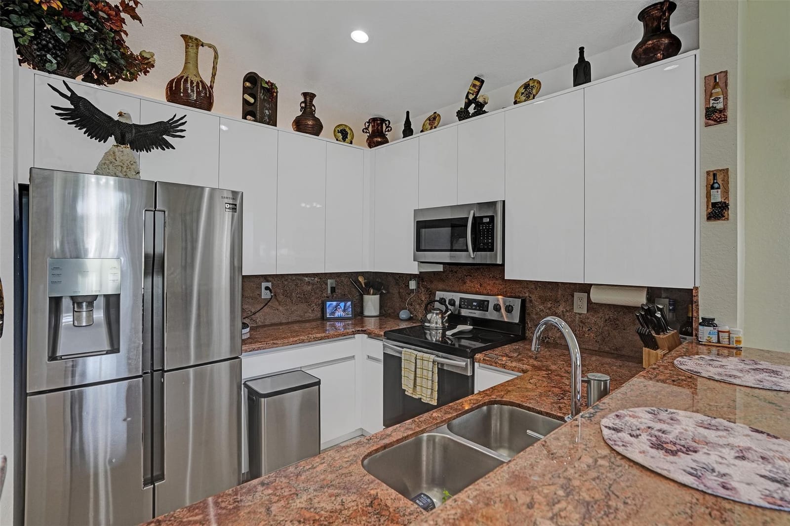 1885 NW 74th Way, Pembroke Pines, FL 33024 photo 21