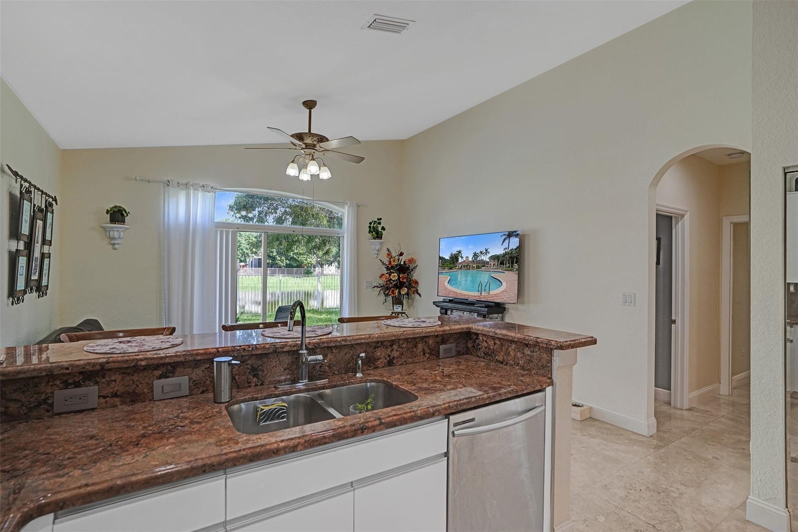 1885 NW 74th Way, Pembroke Pines, FL 33024 photo 24