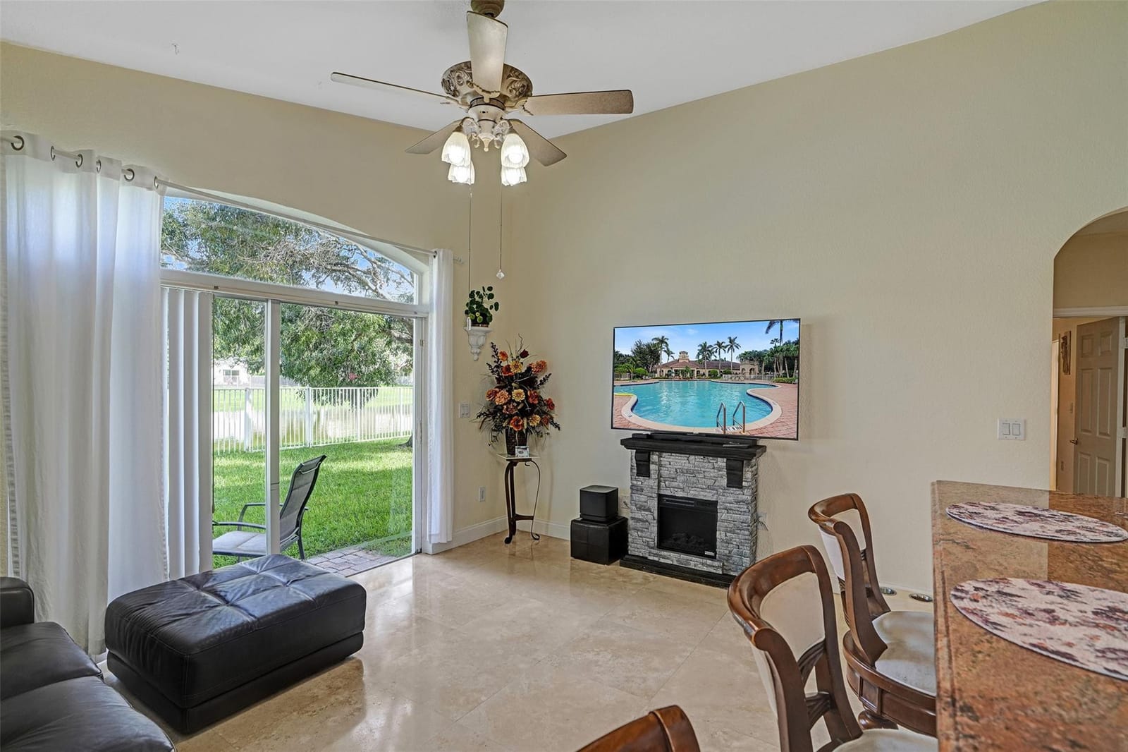 1885 NW 74th Way, Pembroke Pines, FL 33024 photo 25