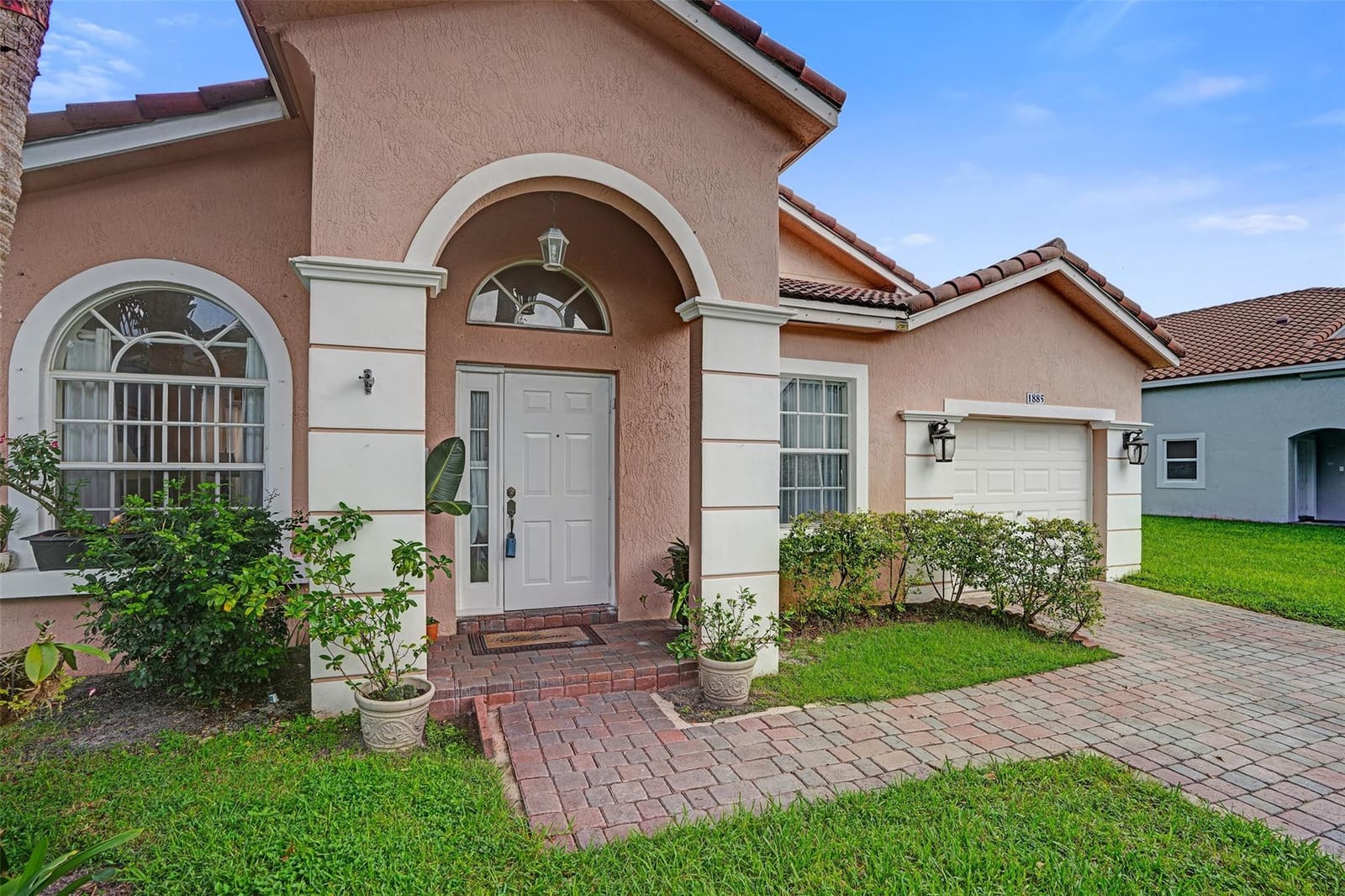 1885 NW 74th Way — photo 4