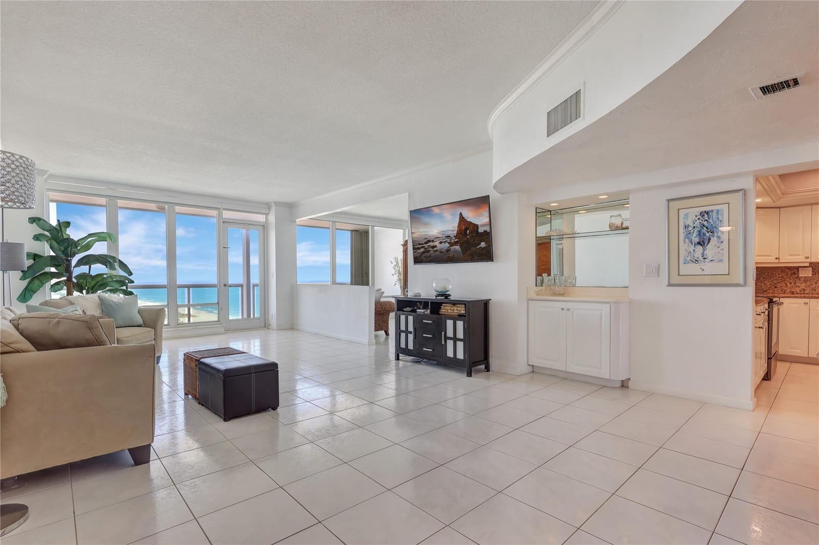 2100 S Ocean Lane 2509ph — photo 3