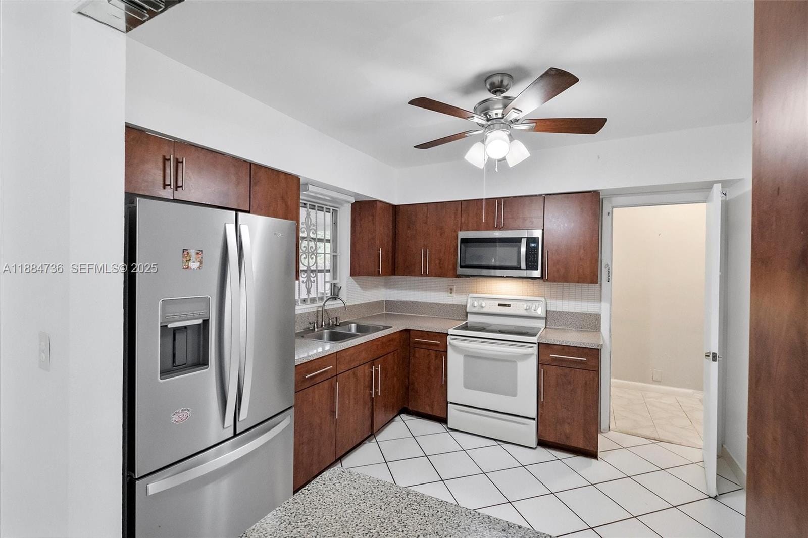 280 NE 172nd Street, North Miami Beach, FL 33162 photo 4