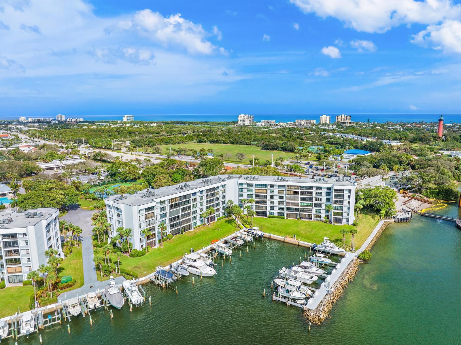 1748 Jupiter Cove Drive 121, Jupiter, FL 33469 photo 2