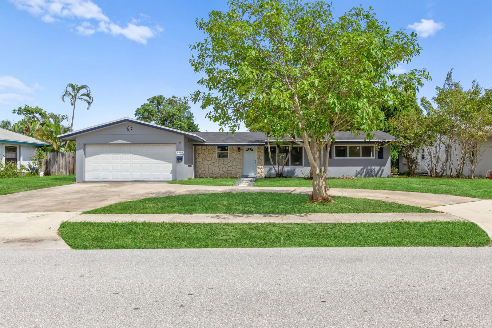 1510 SW 2nd Street, Boynton Beach, FL 33435