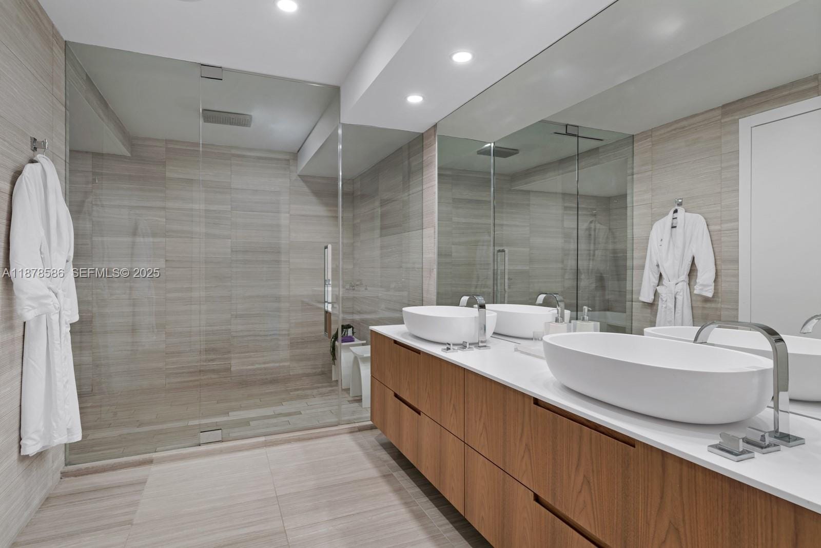 4701 N Meridian Avenue 222, Miami Beach, FL 33140 photo 23