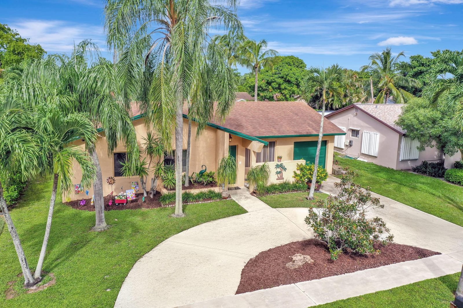 22699 SW 53rd Avenue, Boca Raton, FL 33433