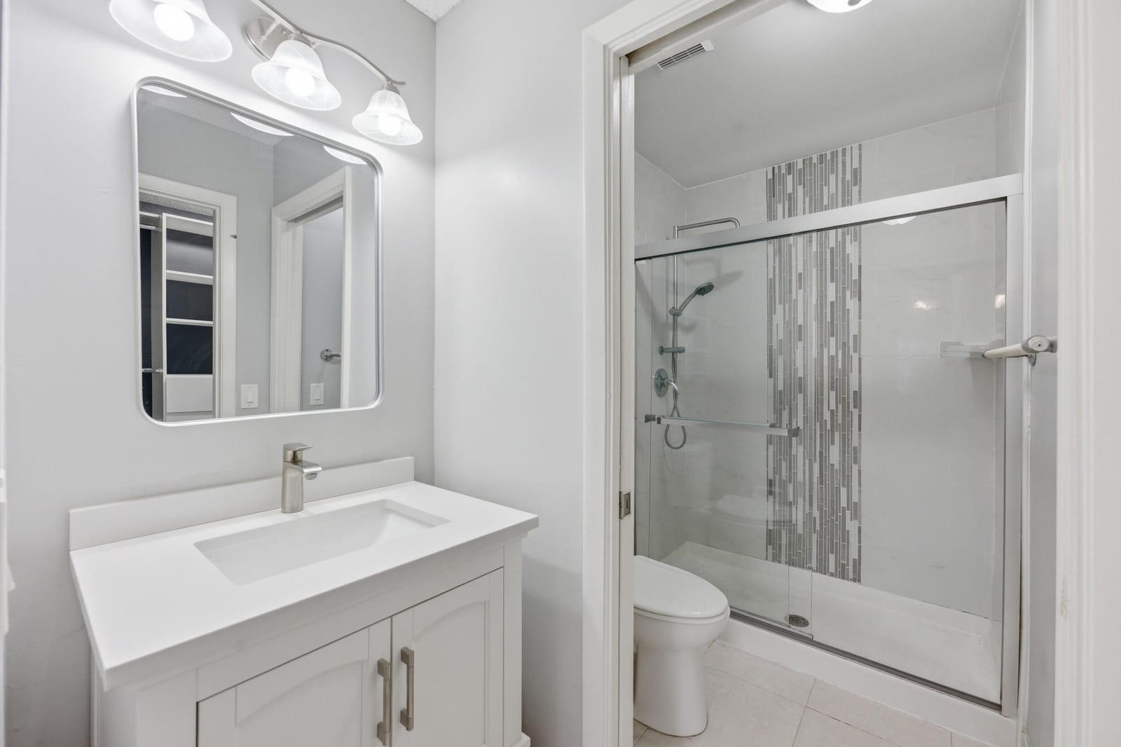 5067 Canal Circle E, Lake Worth, FL 33467 photo 30