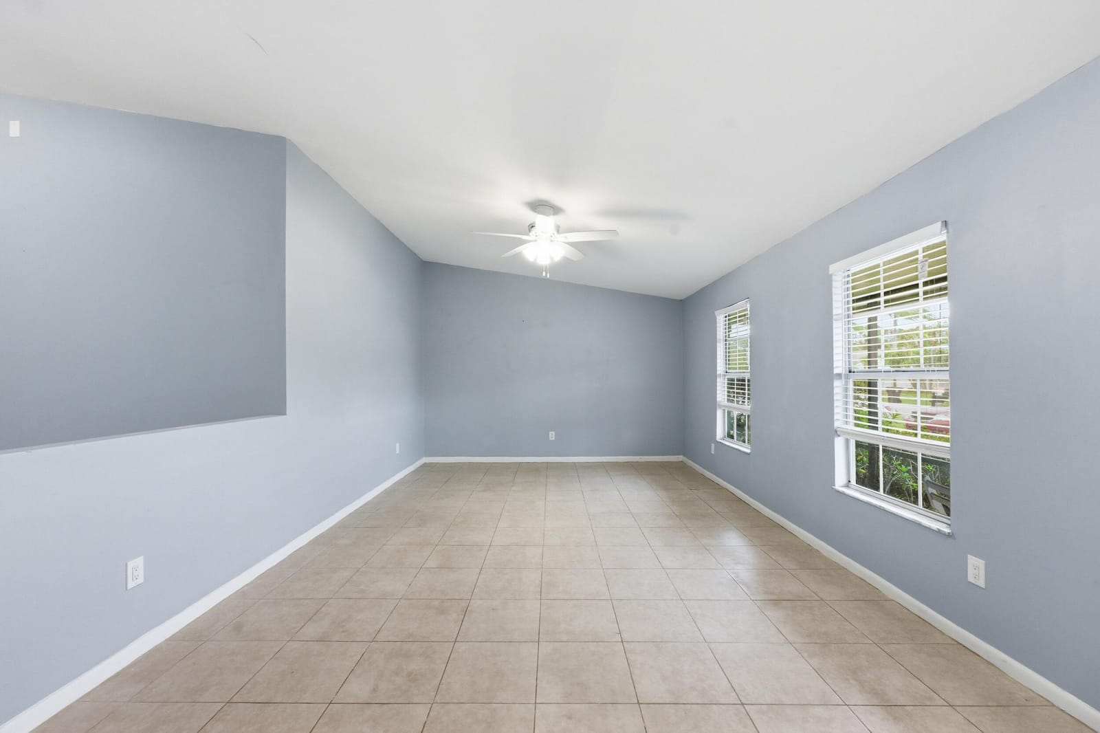 5067 Canal Circle E — photo 9