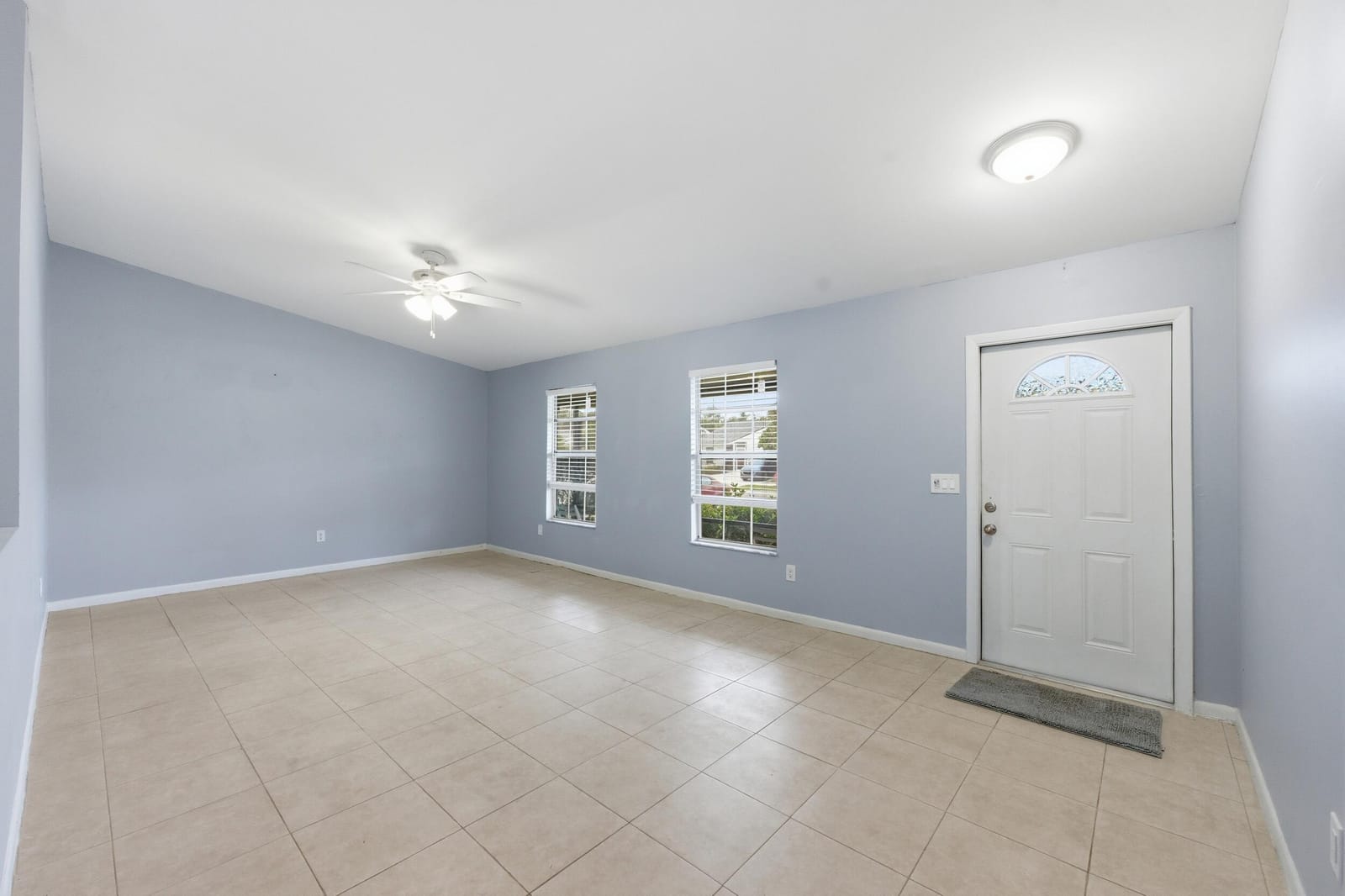 5067 Canal Circle E — photo 10