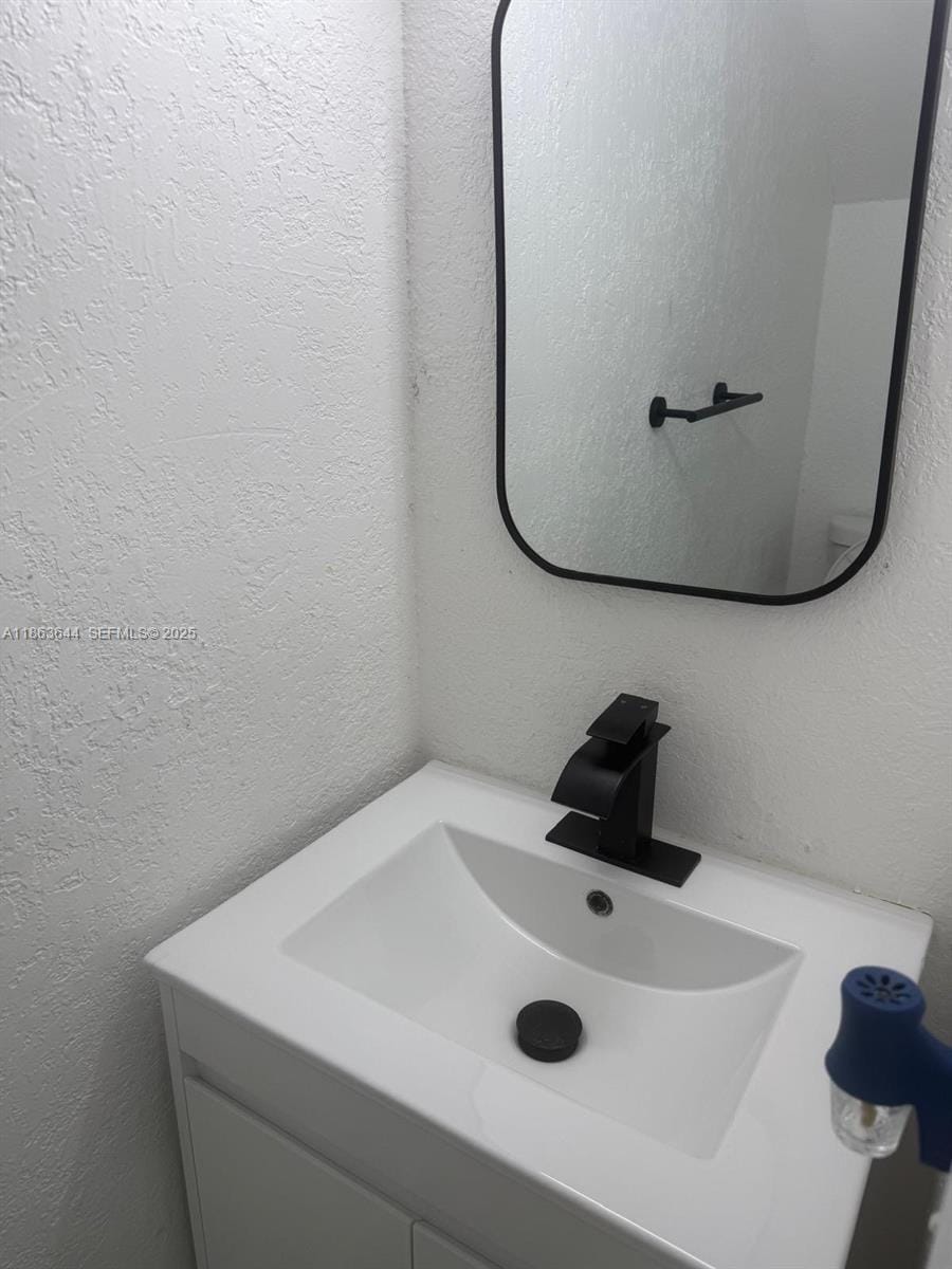 5412 W 20th Avenue 104, Hialeah, FL 33016 photo 8