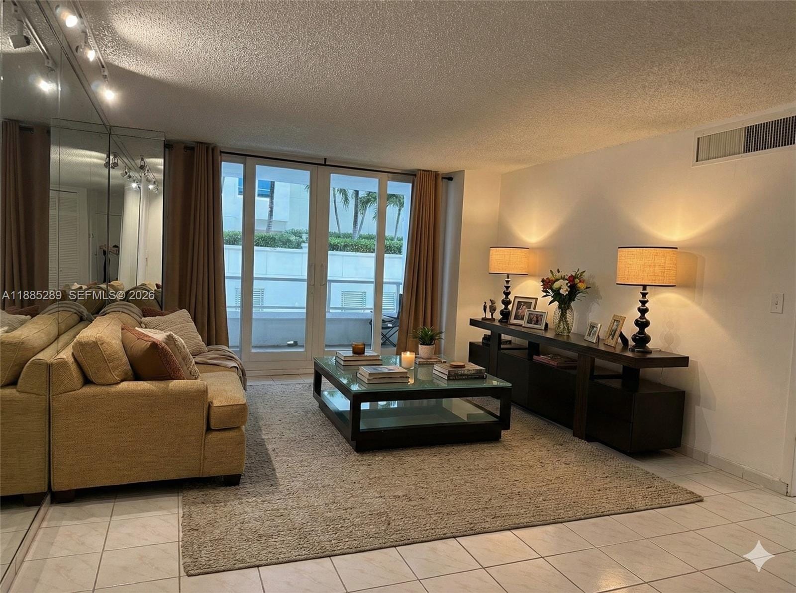 5005 Collins Avenue 523, Miami Beach, FL 33140 photo 3