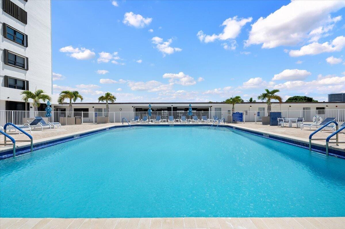 1200 Marine Way 304, North Palm Beach, FL 33408 photo 23