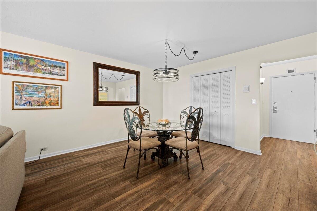 1200 Marine Way 304 — photo 4