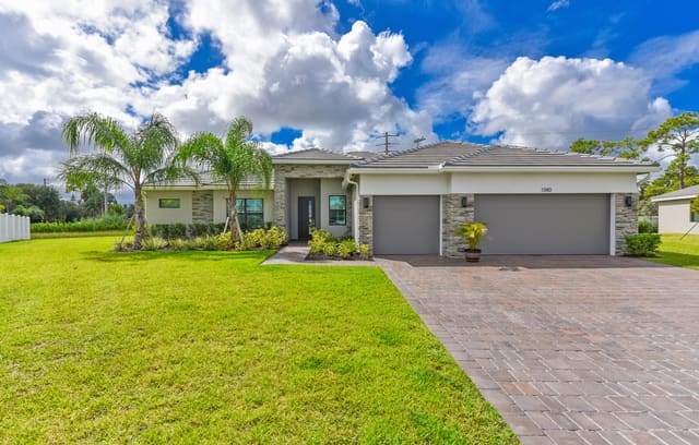 1380 SW Lago Circle, Palm City, FL 34990