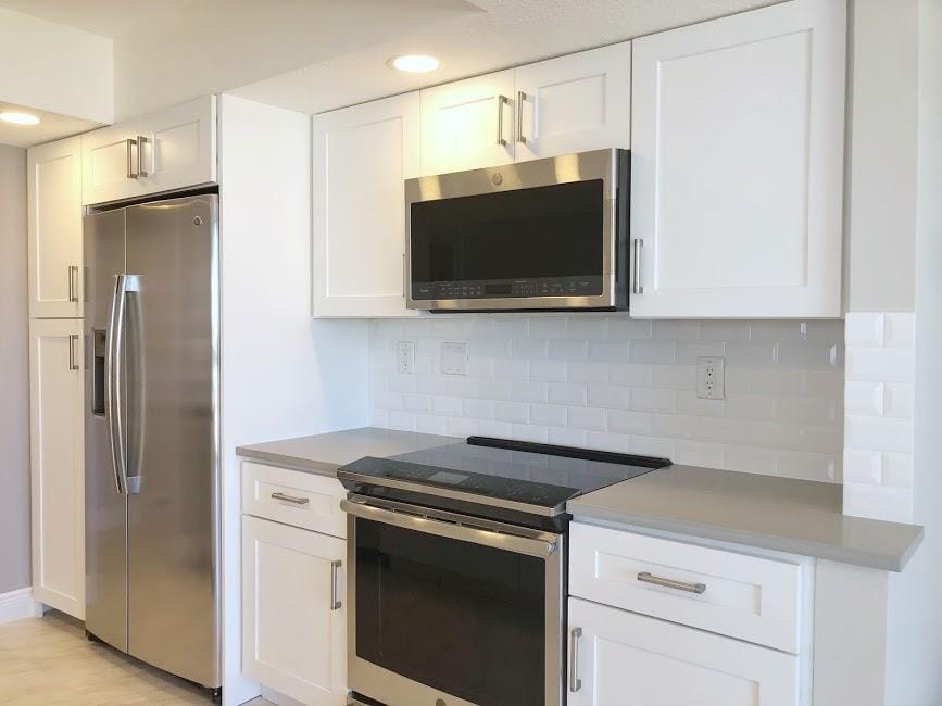 115 Lakeshore Drive 746 — photo 6
