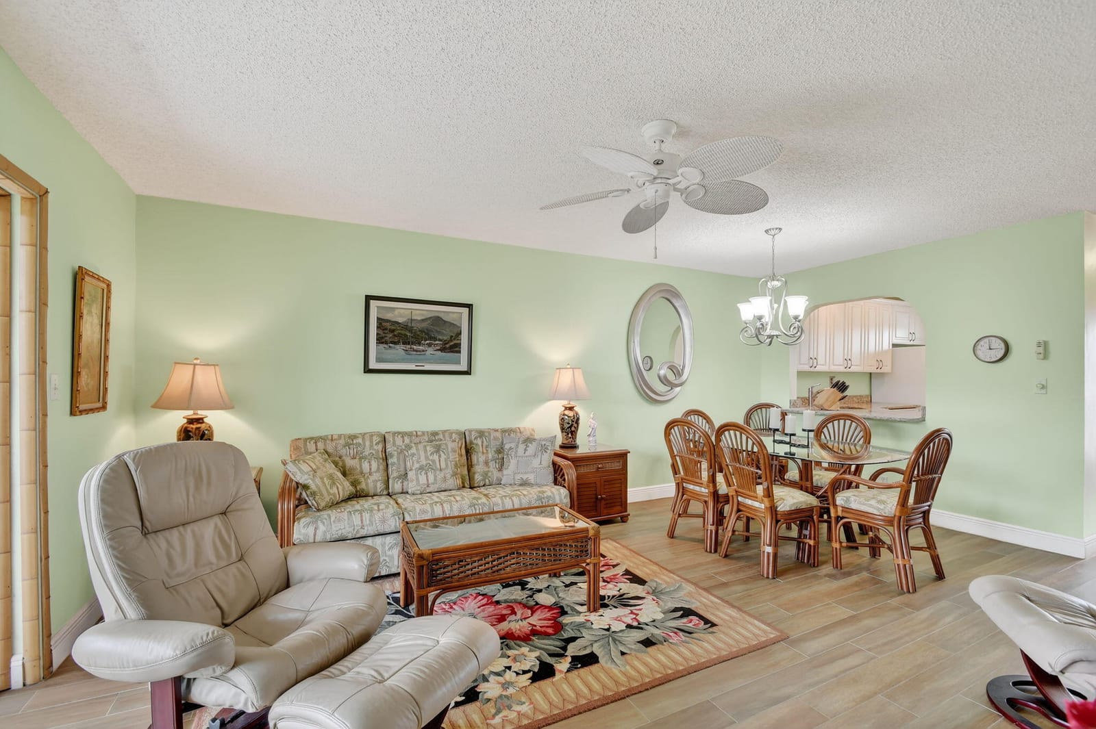 2856 S Garden Drive 310 — photo 11