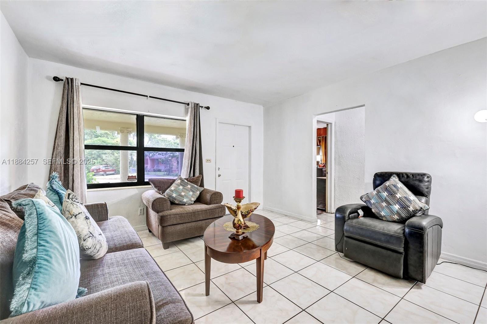 15770 NE 18th Court, North Miami Beach, FL 33162 photo 13
