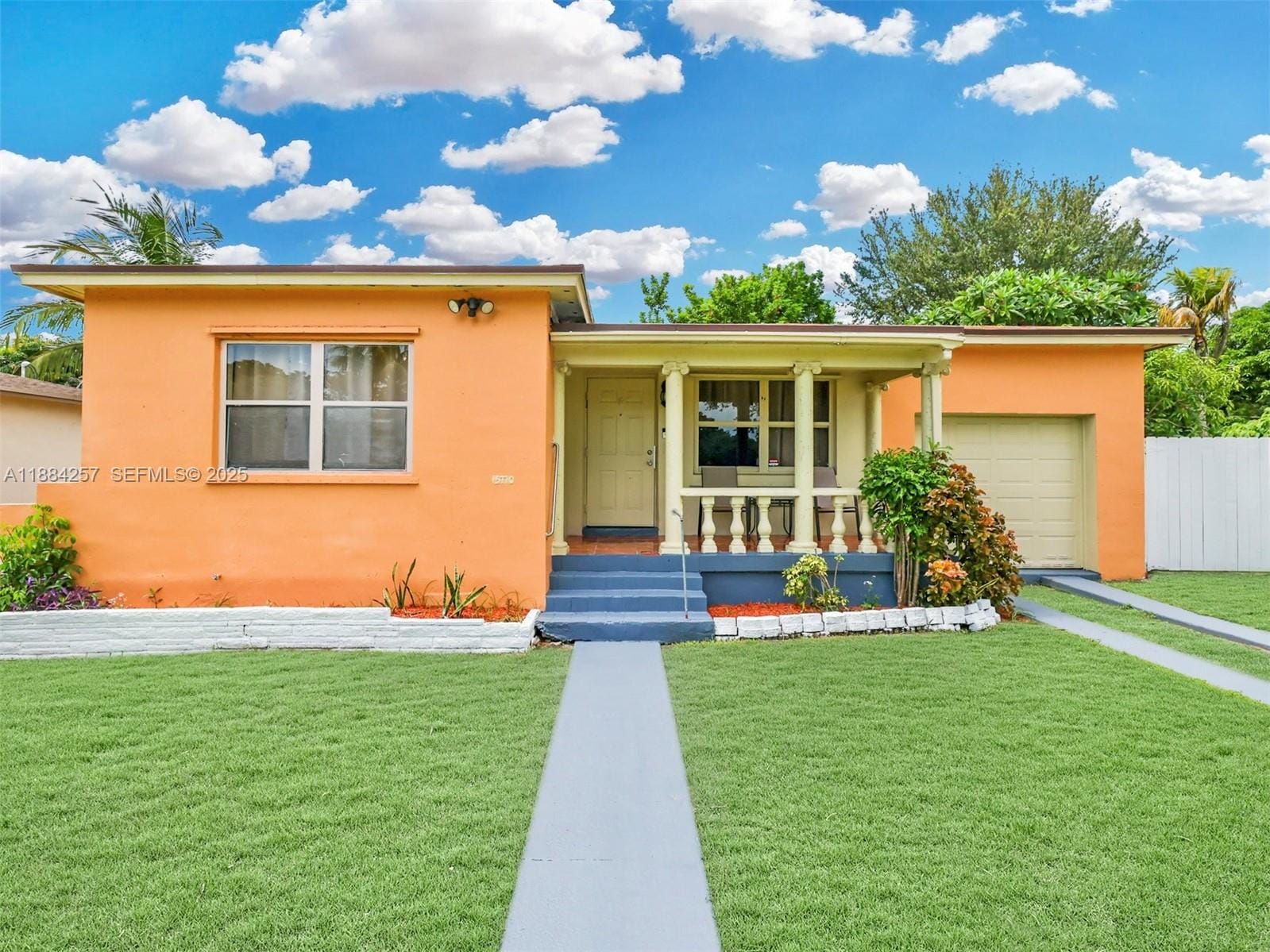 15770 NE 18th Court, North Miami Beach, FL 33162 photo 3