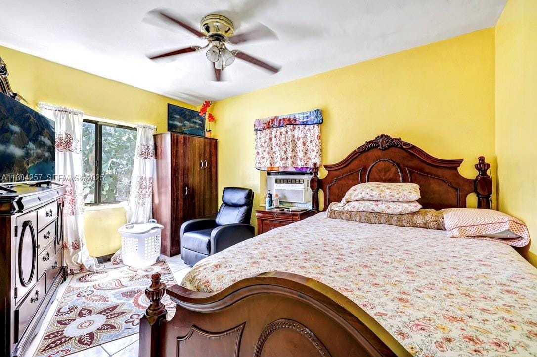 15770 NE 18th Court, North Miami Beach, FL 33162 photo 22