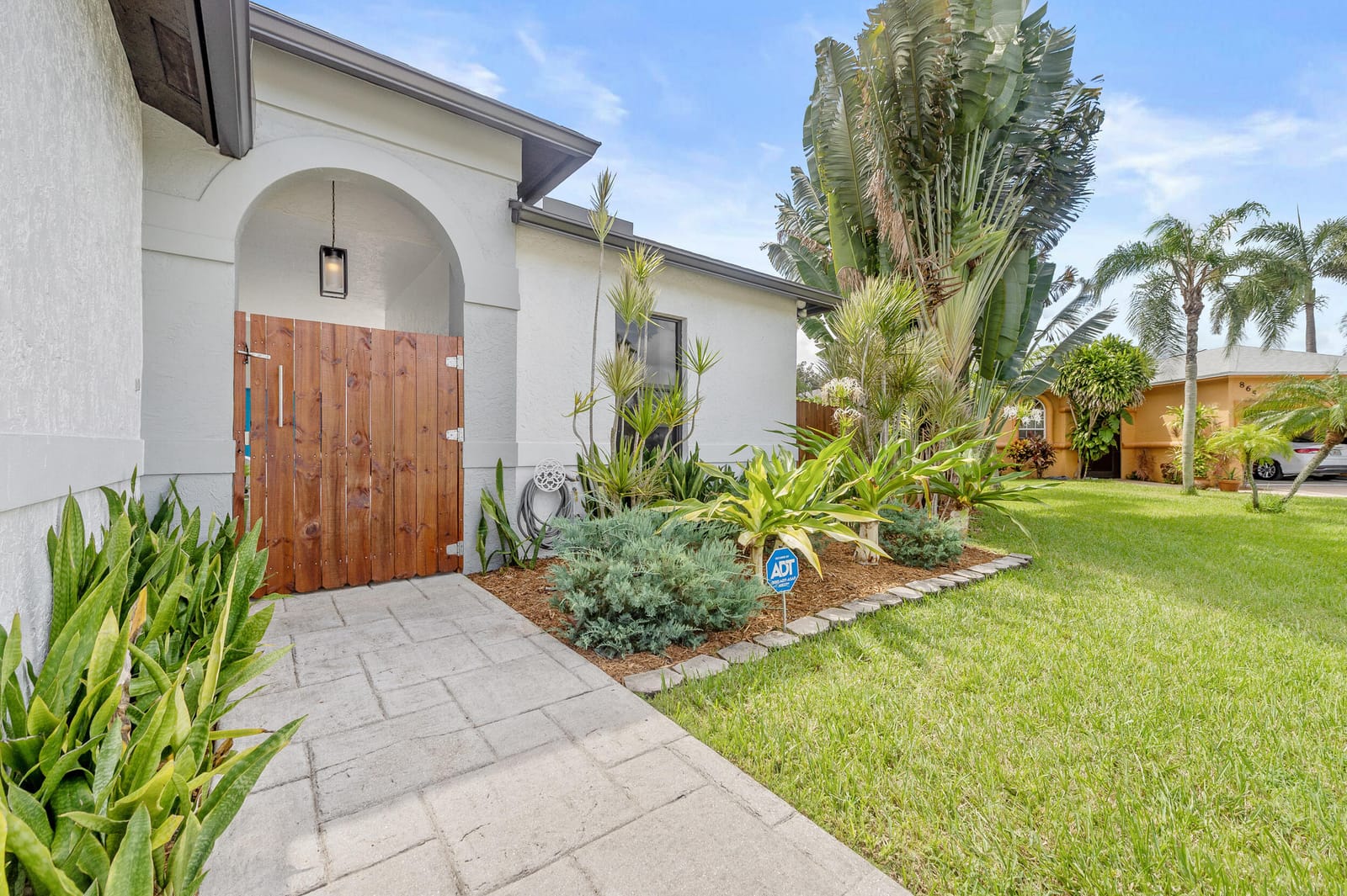 855 Carlee Circle, Boynton Beach, FL 33426