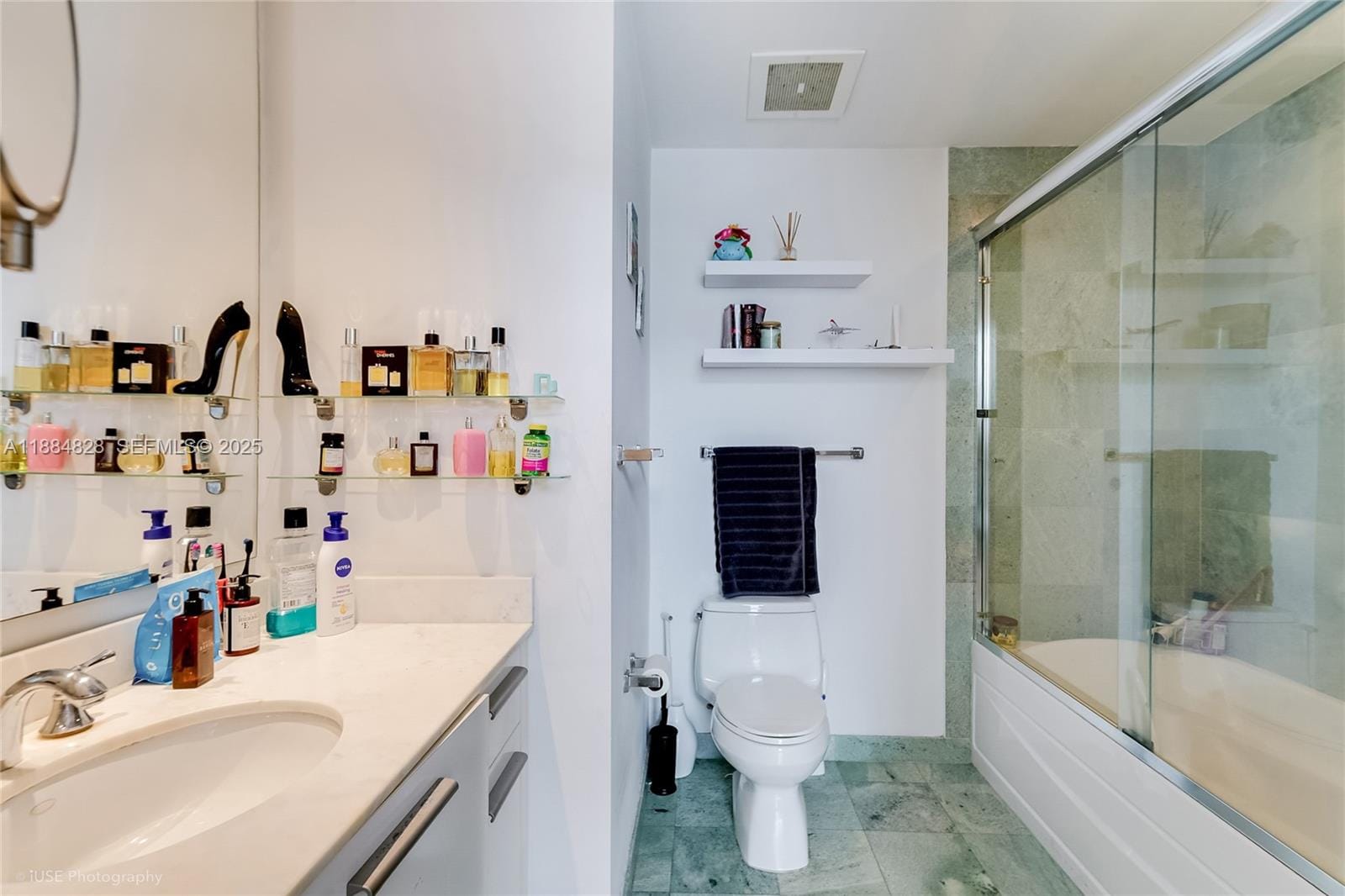 1060 Brickell Avenue 1203, Miami, FL 33131 photo 14
