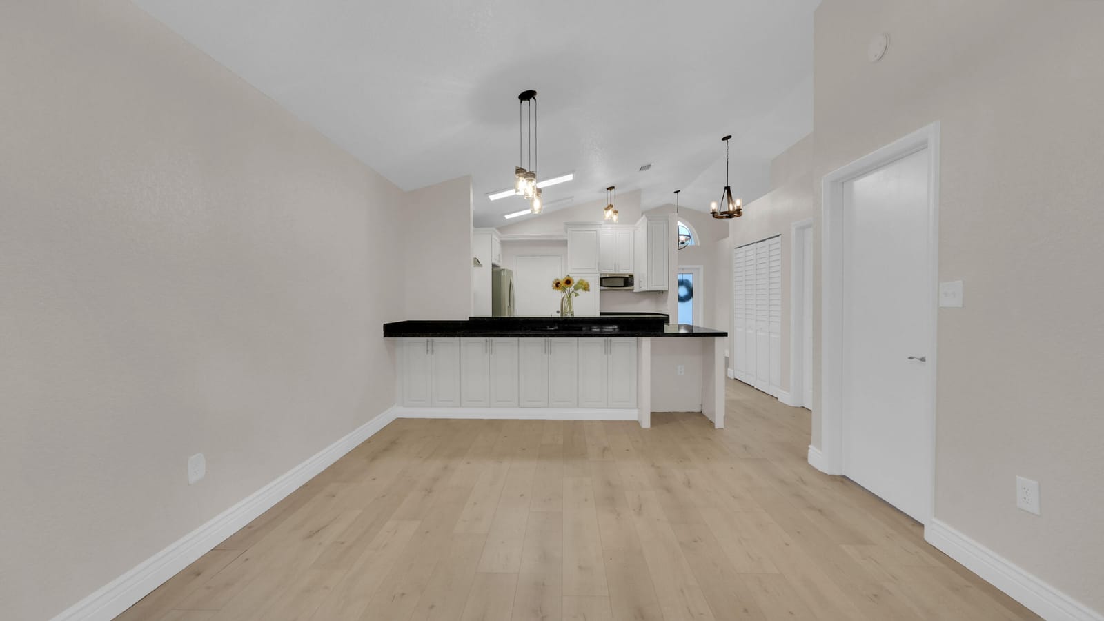 230 SW 159th Way — photo 9