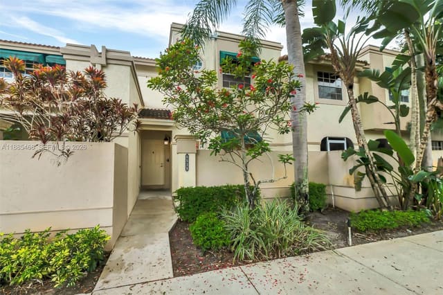 6538 Via Regina 9 9, Boca Raton, FL 33433