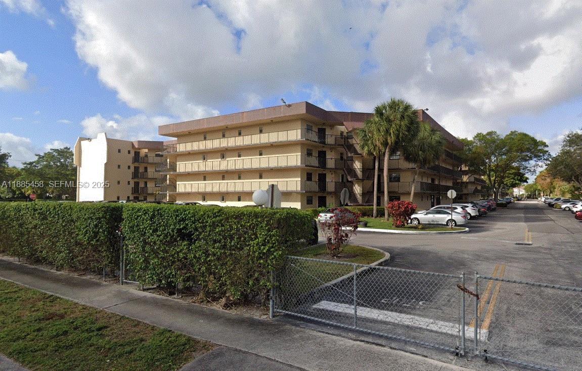 6555 W Broward Boulevard 104, Plantation, FL 33317, Plantation