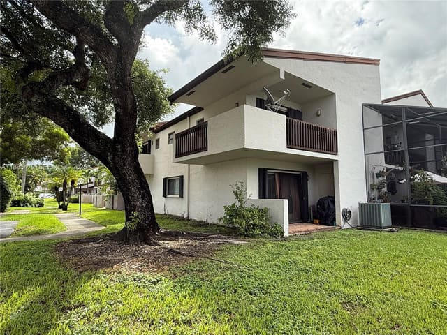 10046 NW 41st Street 48-4, Doral, FL 33178