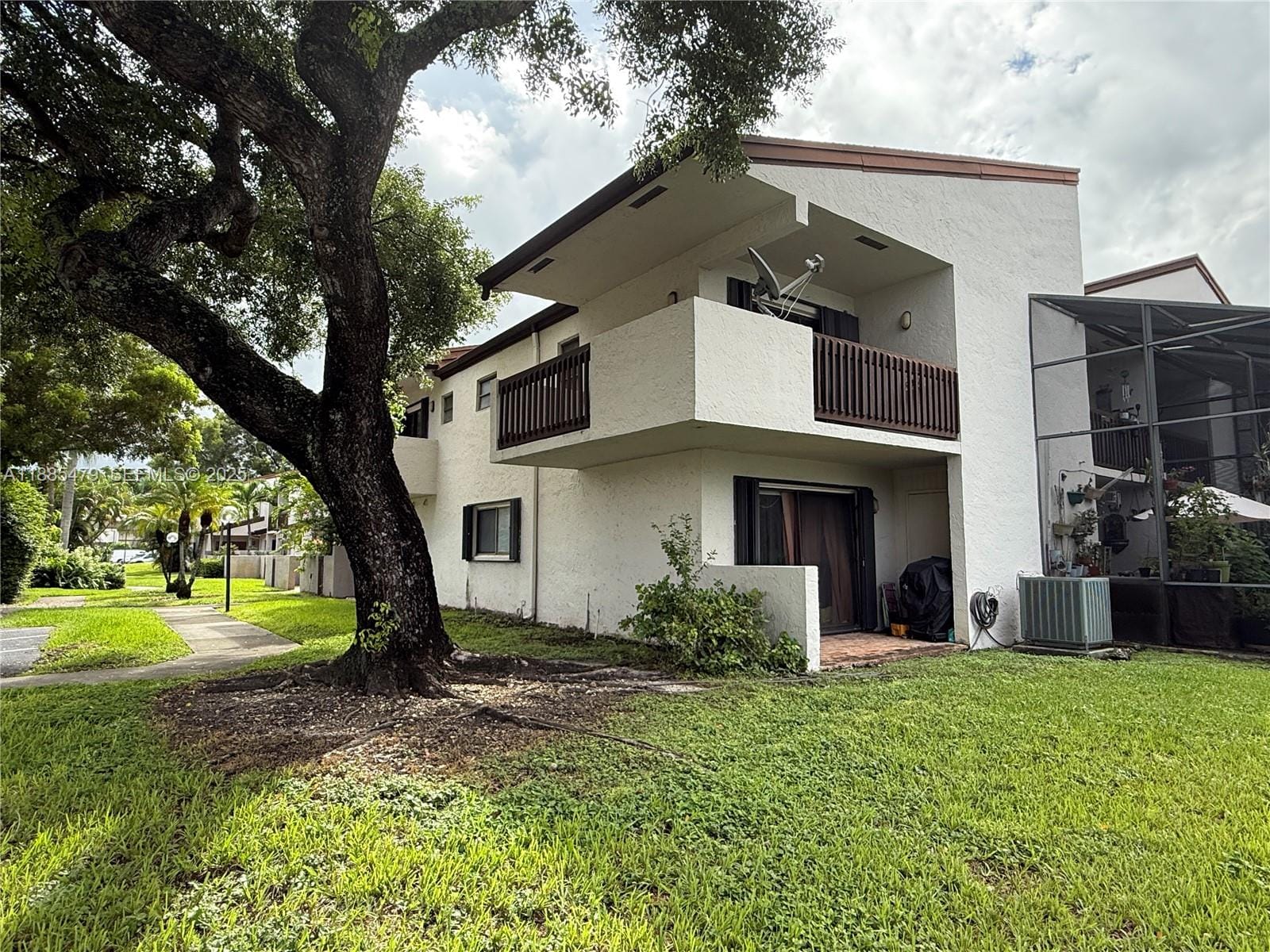 10046 NW 41st Street 48-4, Doral, FL 33178