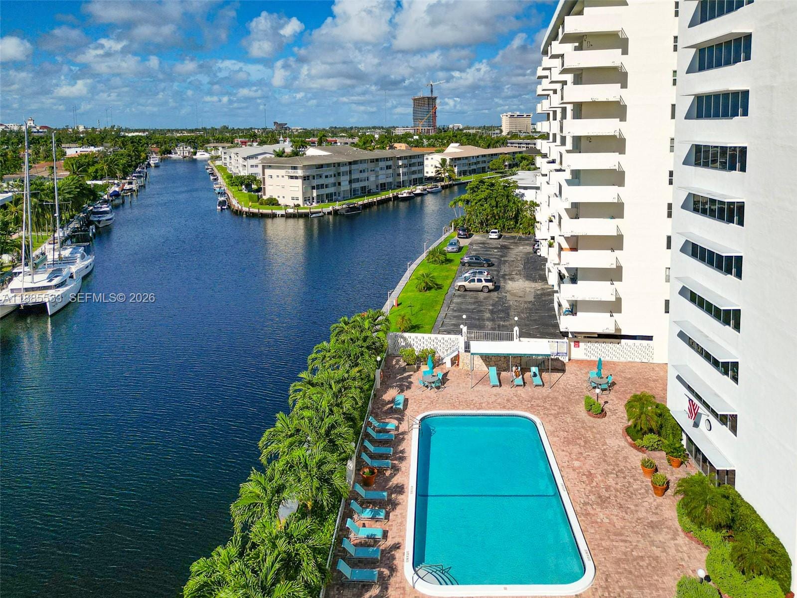 401 Golden Isles Drive 908 — photo 12