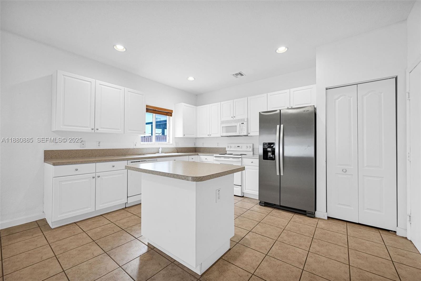 1609 SW 154th Path, Miami, FL 33185 photo 18