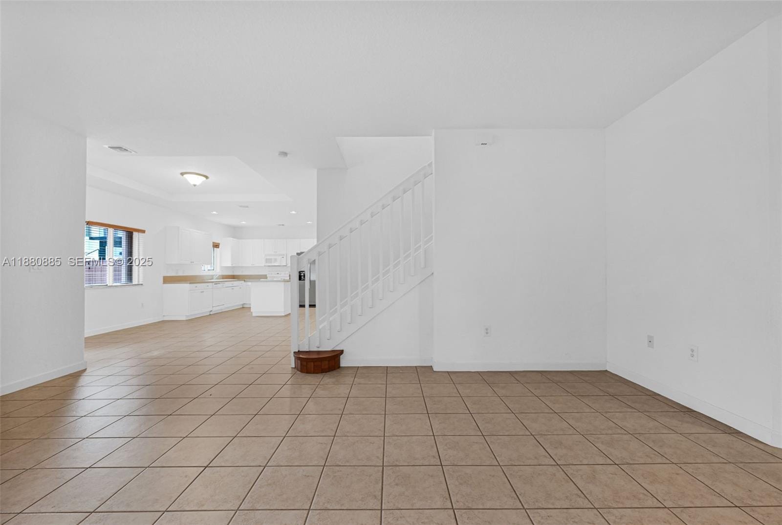 1609 SW 154th Path, Miami, FL 33185 photo 8