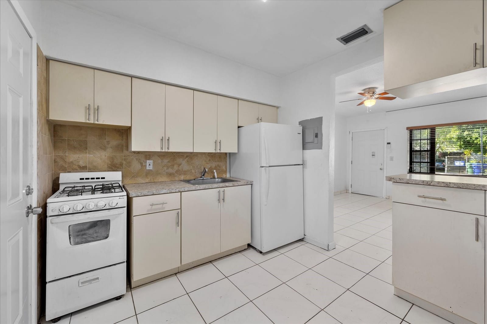 4001 NW 15th Avenue, Miami, FL 33142 photo 24