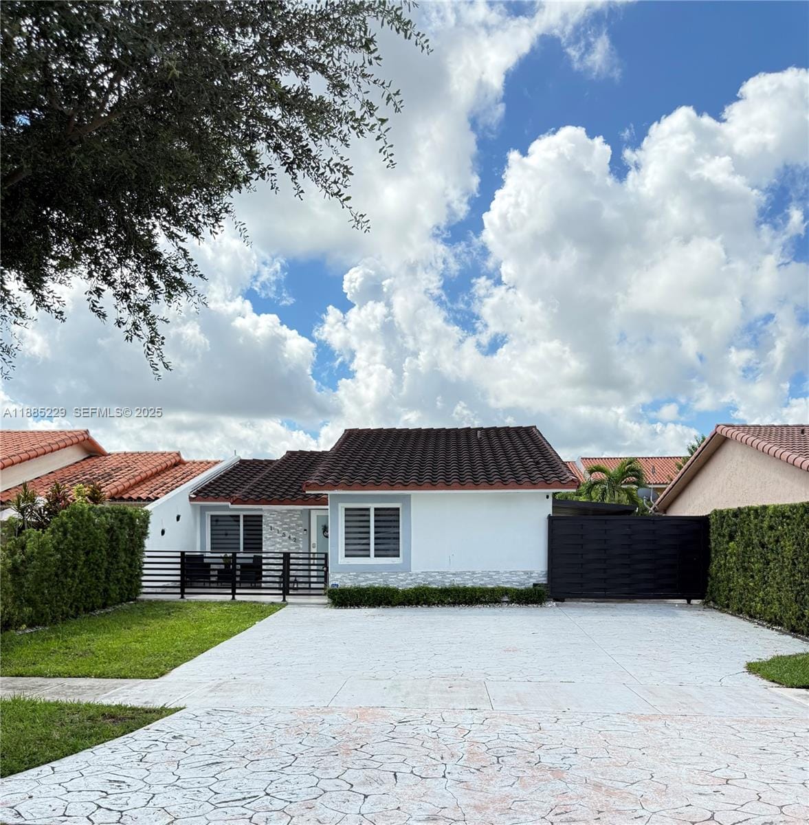 11542 SW 5th Street, Sweetwater, FL 33174