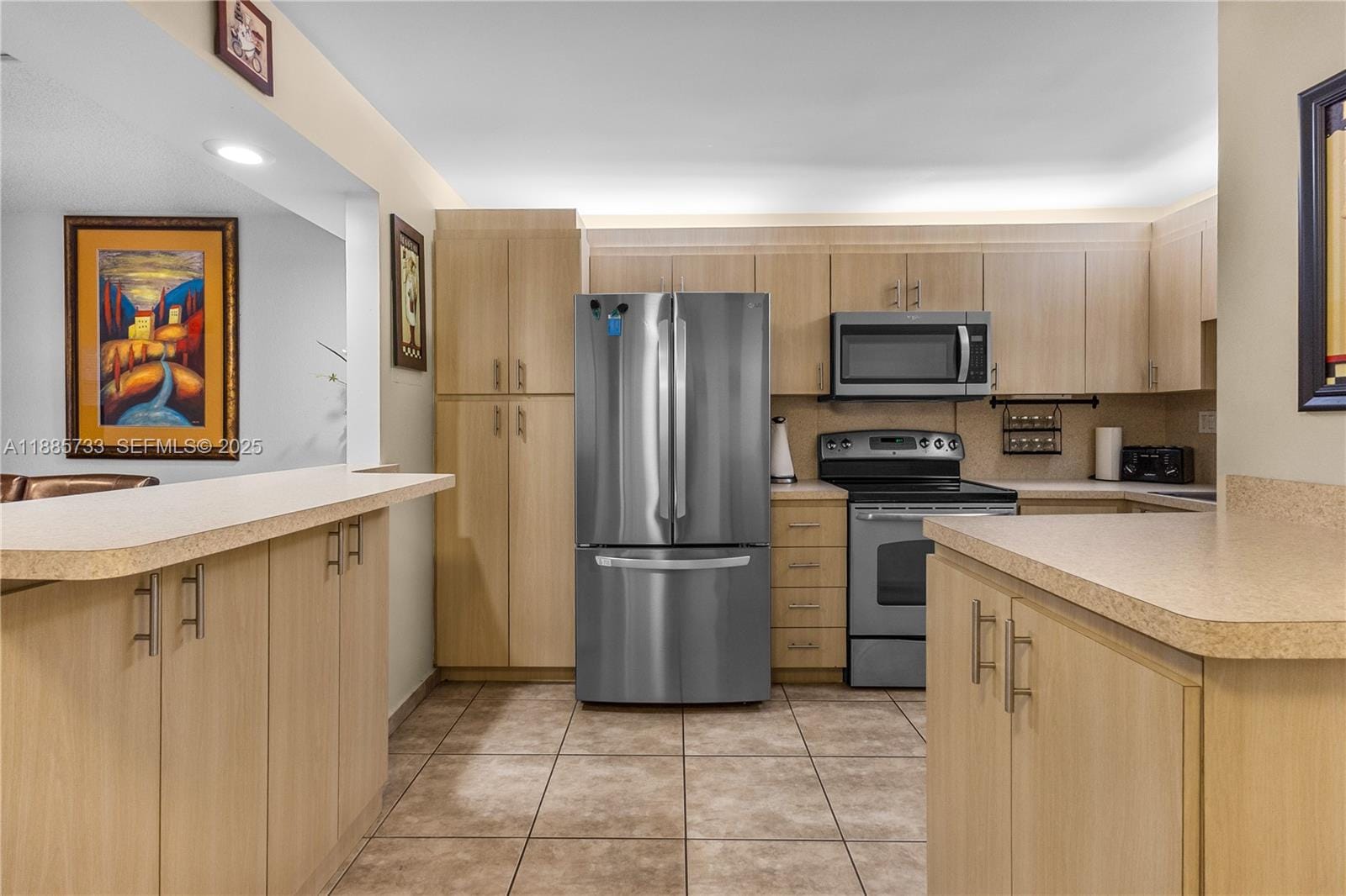 711 S Hollybrook Drive 210, Pembroke Pines, FL 33025 photo 5