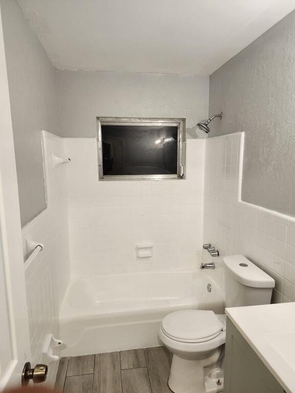 610 Holly Avenue — photo 9
