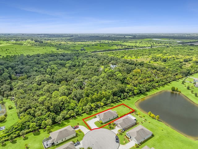 2281 Garfield Drive SW, sold in Millstone South, Vero Beach, FL