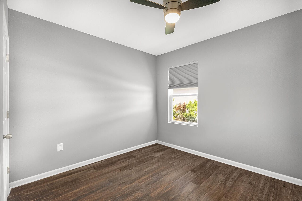 2281 Garfield Drive SW, Vero Beach, FL 32968 photo 8