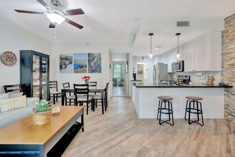180 Freeport Drive, Jupiter, FL 33458 photo 21