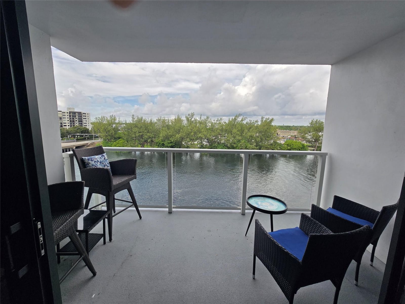 1401 N Riverside Drive 705, Pompano Beach, FL 33062