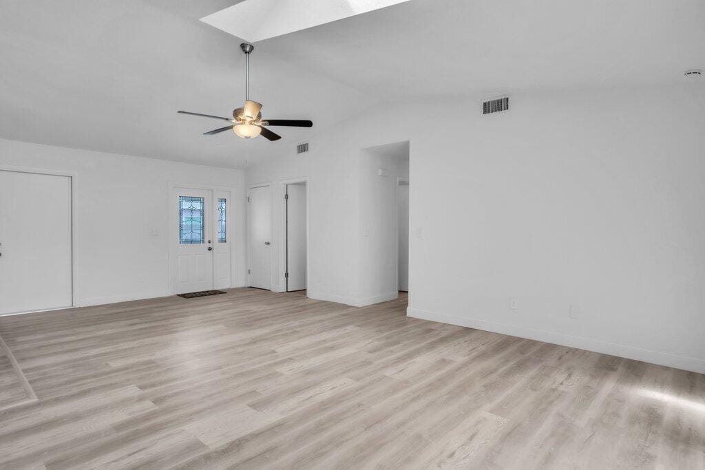 1007 Gatewood Avenue, Fort Pierce, FL 34982 photo 14
