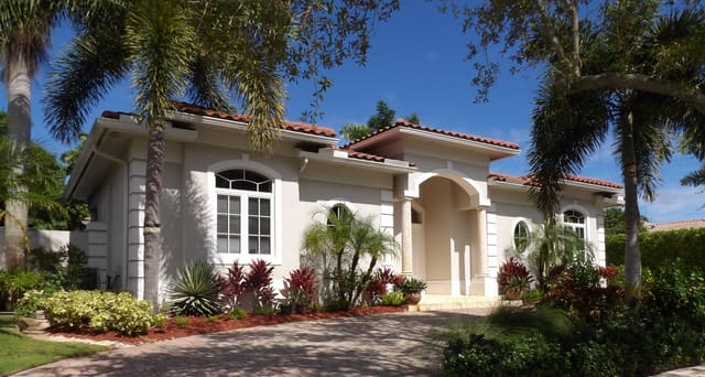 3710 Embassy Drive, West Palm Beach, FL 33401