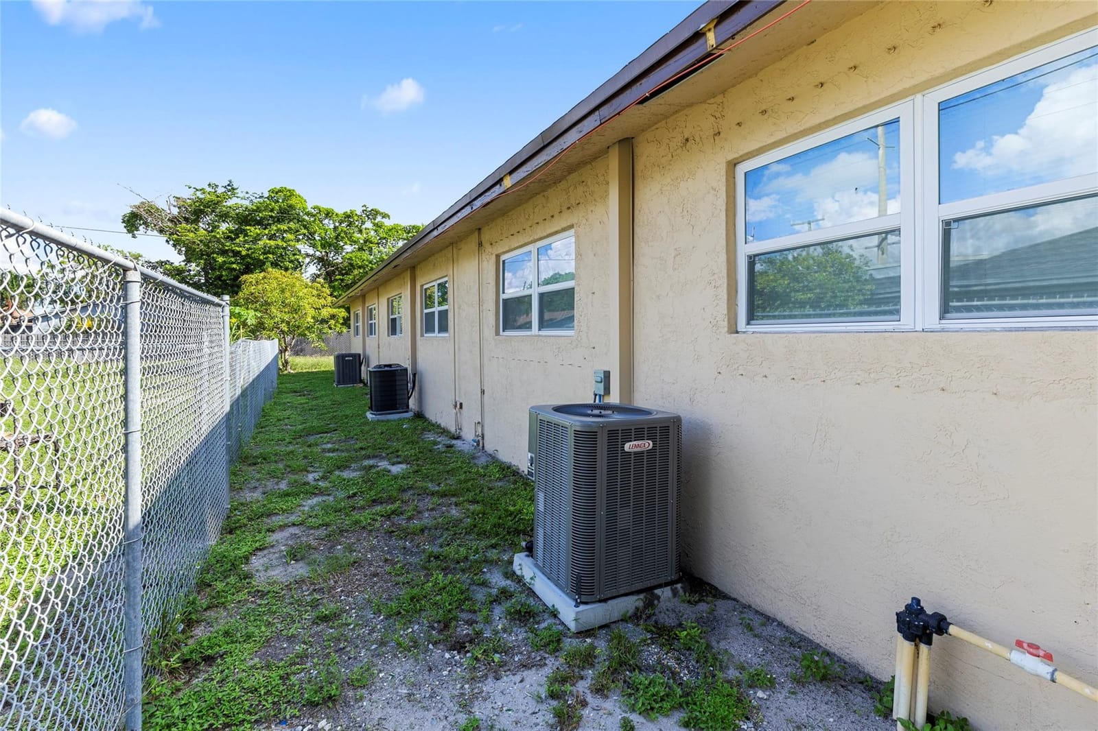 225 NW 12th Court, Pompano Beach, FL 33060 photo 16