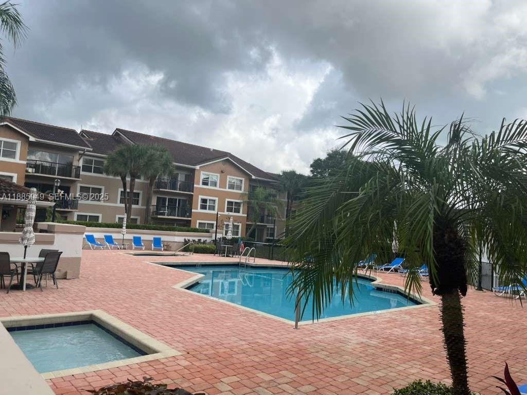 8821 Wiles Road 102, Coral Springs, FL 33067 photo 4